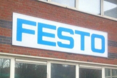 Festo-w800